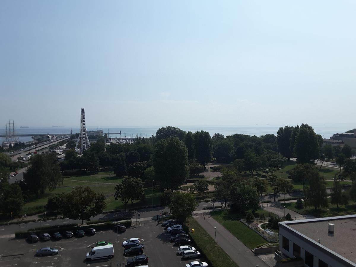 Апартаменты Sloneczny Skwer 13 Гдыня Экстерьер фото
