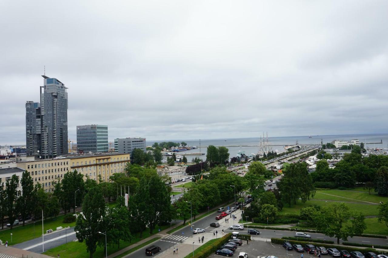 Апартаменты Sloneczny Skwer 13 Гдыня Экстерьер фото